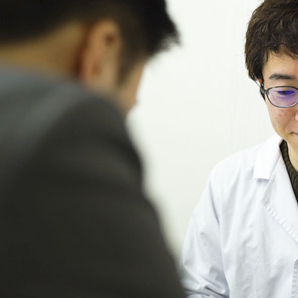 新宿のメンズ脱毛サロンVR脱毛は痛くなくて安心です